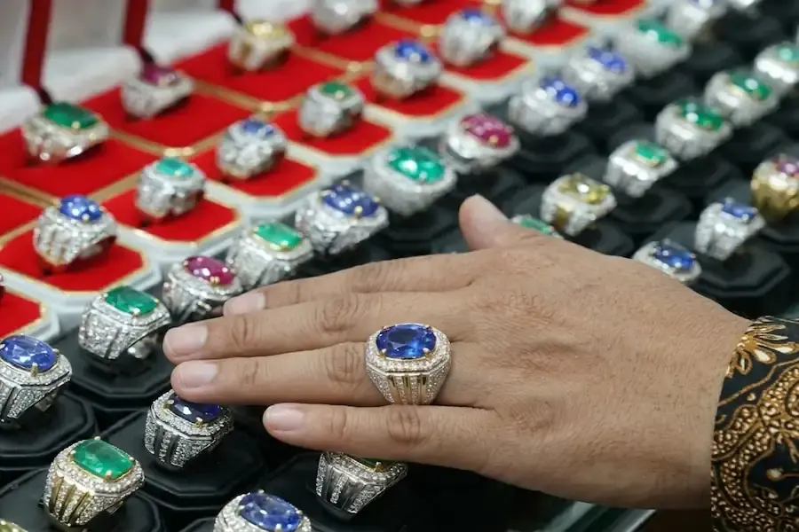 Martapura Gemstone